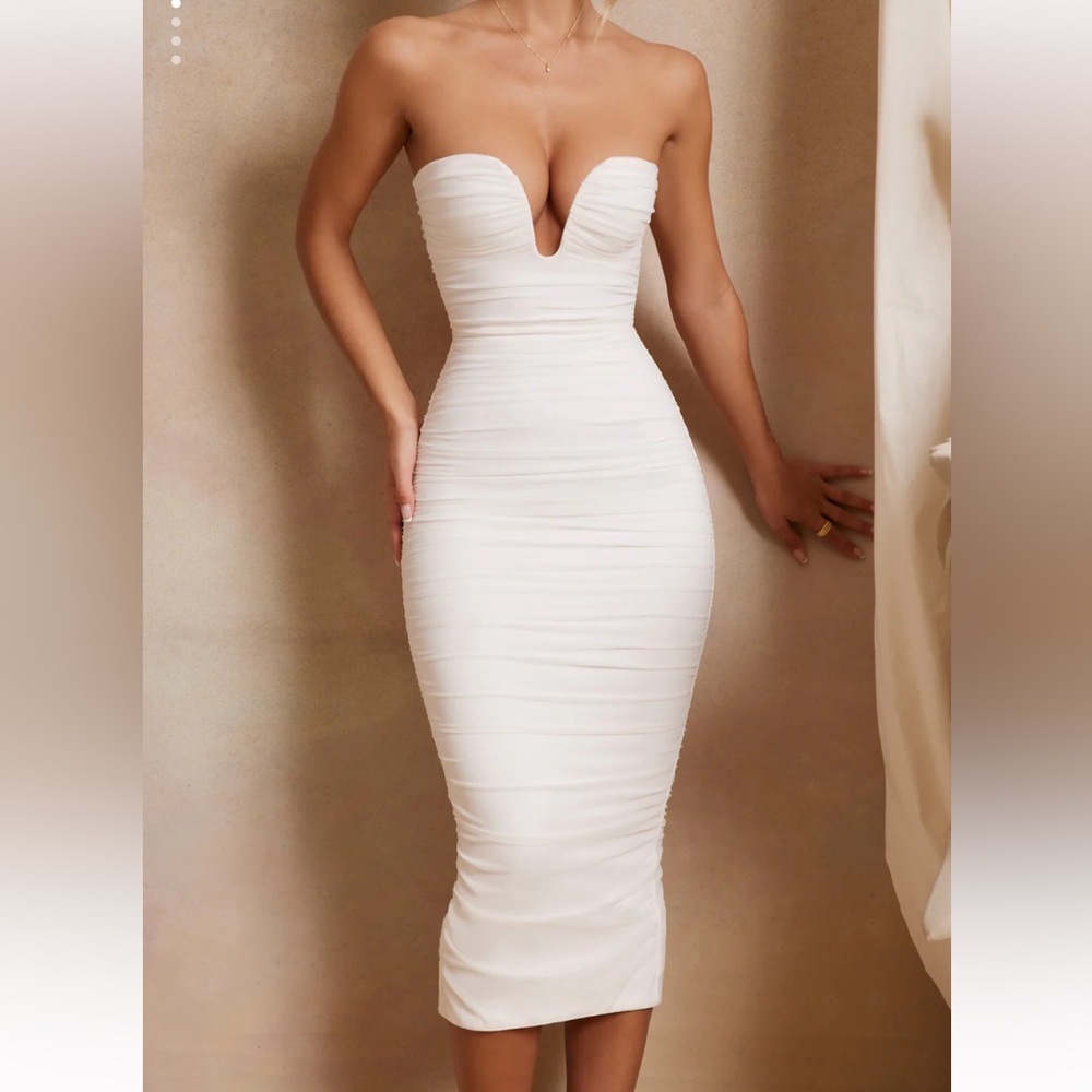 Ruched Irovy Strapless Midaxi in Ivory